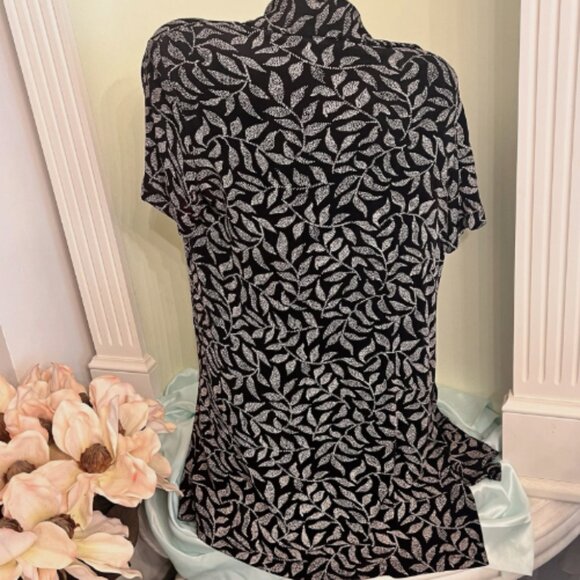 Ronni Nicole. Size 6 Textured Acetate Tunic. Short Dress. Button Up. B123 - Picture 4 of 4